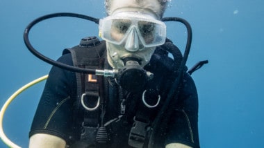 Best Scuba Mask Reviews: Our Top Picks For Diving & Snorkeling